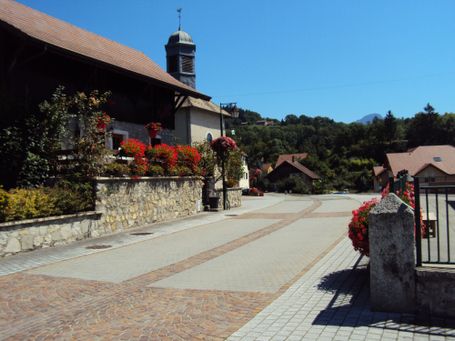 Le centre du village de Faucigny 